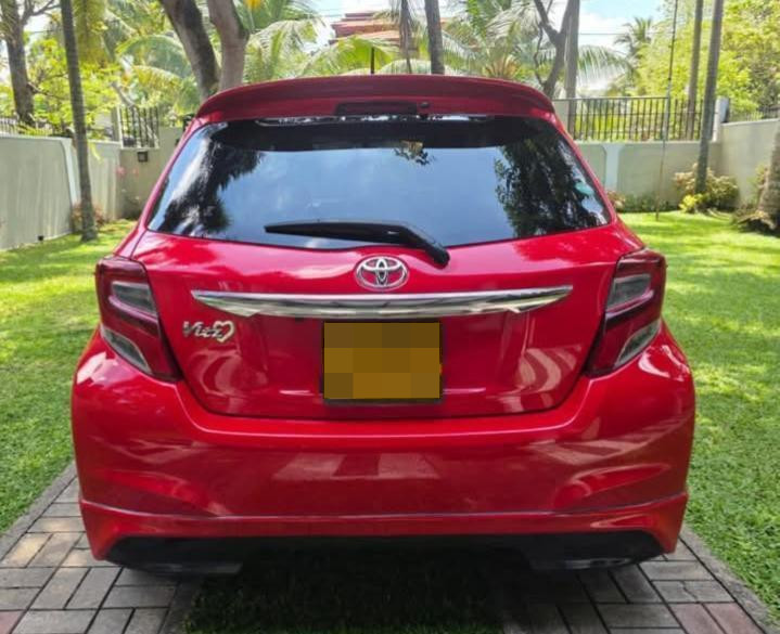 Toyota Vitz 2015 - Used Car sale in Sri Lanka - patpat.lk