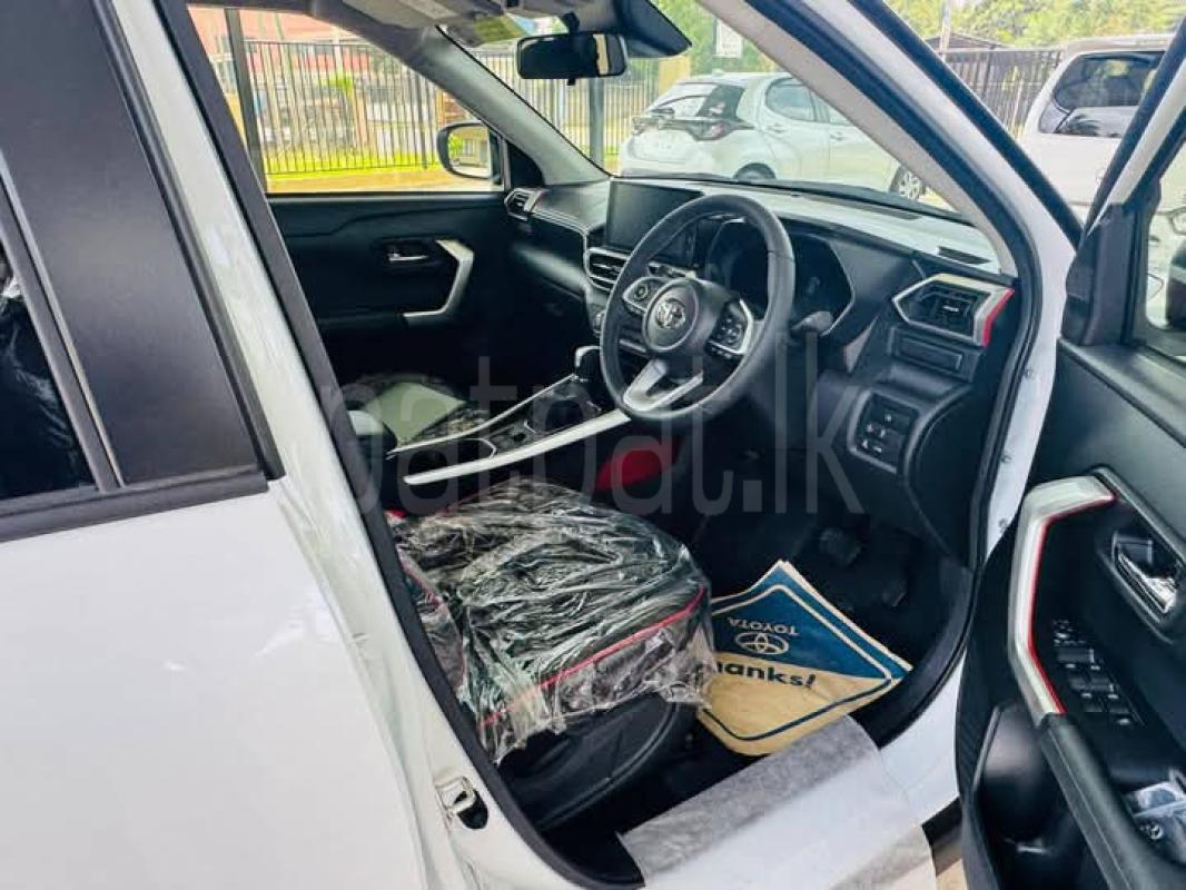 Advertisement image 3