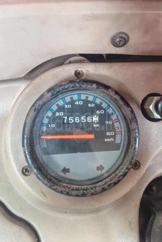 Bajaj Three Wheel 2015 - பயன்படுத்தப்பட்டது முச்சக்கர வண்டி sale in Sri Lanka - patpat.lk
