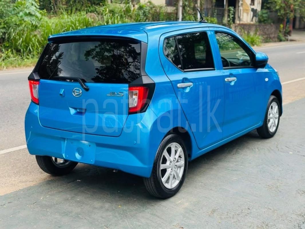 Advertisement image 4