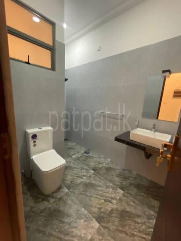House for Sale in Kahathuduwa