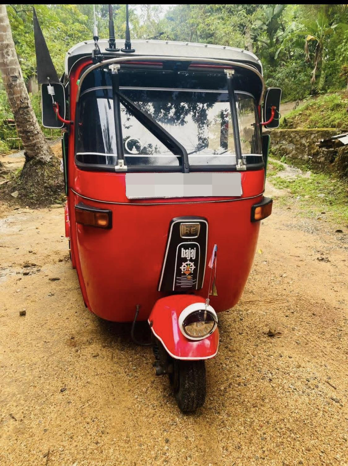 Bajaj Three Wheel 2004 - භාවිතා කරන ලද ත්‍රිරෝද රථය sale in Sri Lanka - patpat.lk