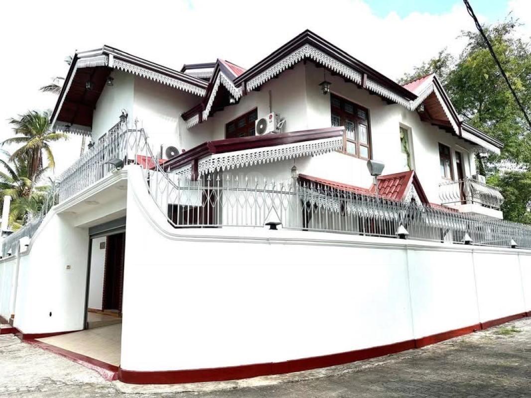House for Sale in Kelaniya ads-image-1