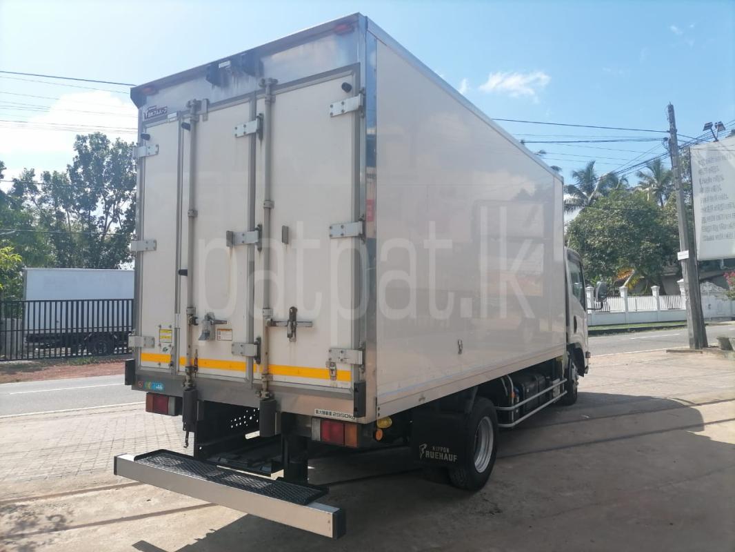 Advertisement image 3