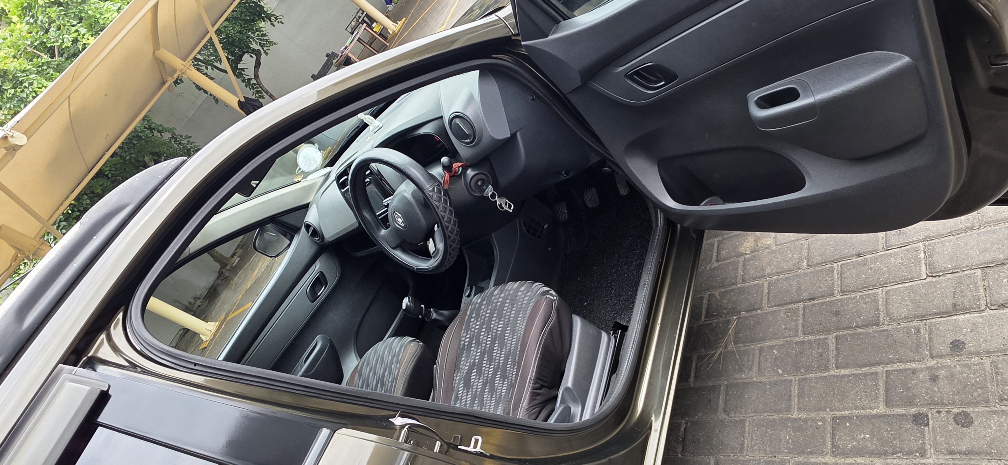 Renault KWID 2016 - Used Car sale in Sri Lanka - patpat.lk