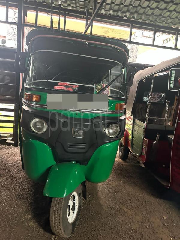 Bajaj 4 stroke 2015 - பயன்படுத்தப்பட்டது முச்சக்கர வண்டி sale in Sri Lanka - patpat.lk