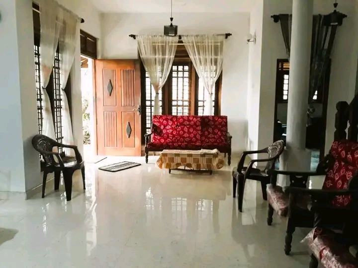 House for Sale in Gampaha ads-image-1