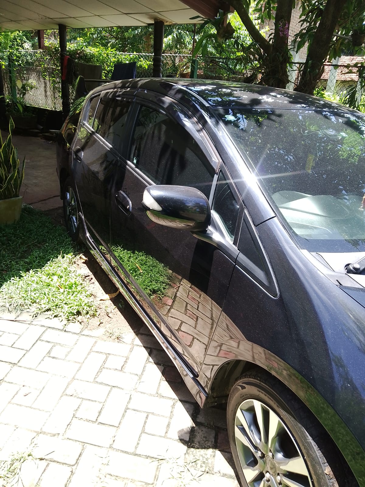 Honda Insight 2012 - பயன்படுத்தப்பட்டது கார் sale in Sri Lanka - patpat.lk