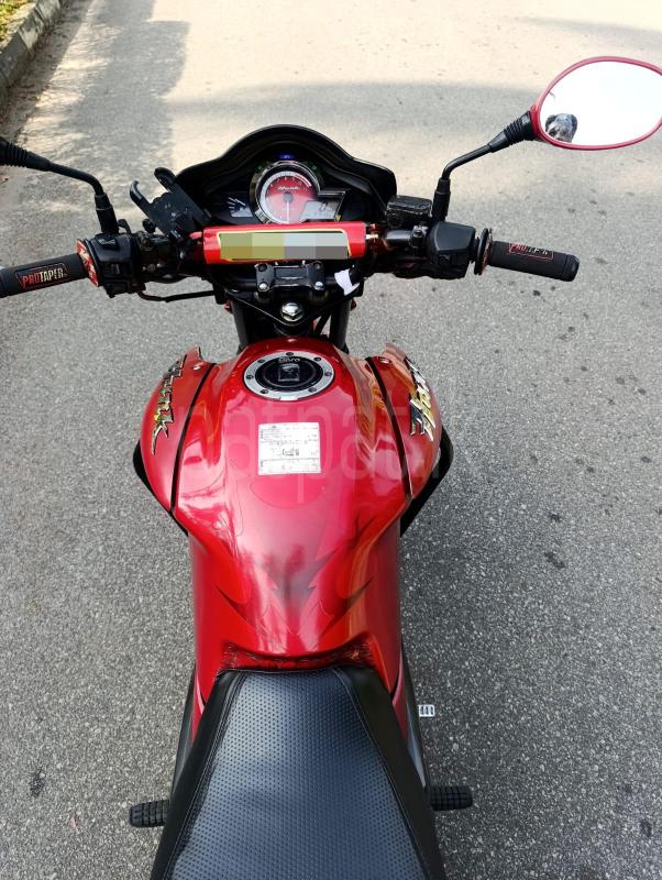 Hero Hunk 2016 - Used Bike sale in Sri Lanka - patpat.lk