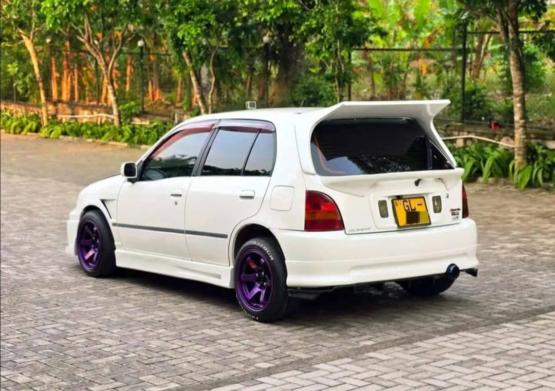 Toyota Starlet 1998 - பயன்படுத்தப்பட்டது கார் sale in Sri Lanka - patpat.lk