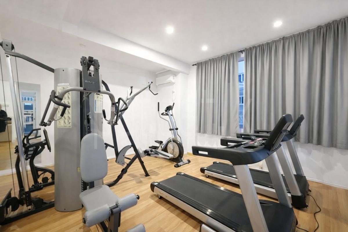 Advertisement image 6