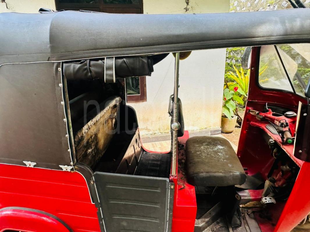 Bajaj 2 stroke 2007 - பயன்படுத்தப்பட்டது முச்சக்கர வண்டி sale in Sri Lanka - patpat.lk