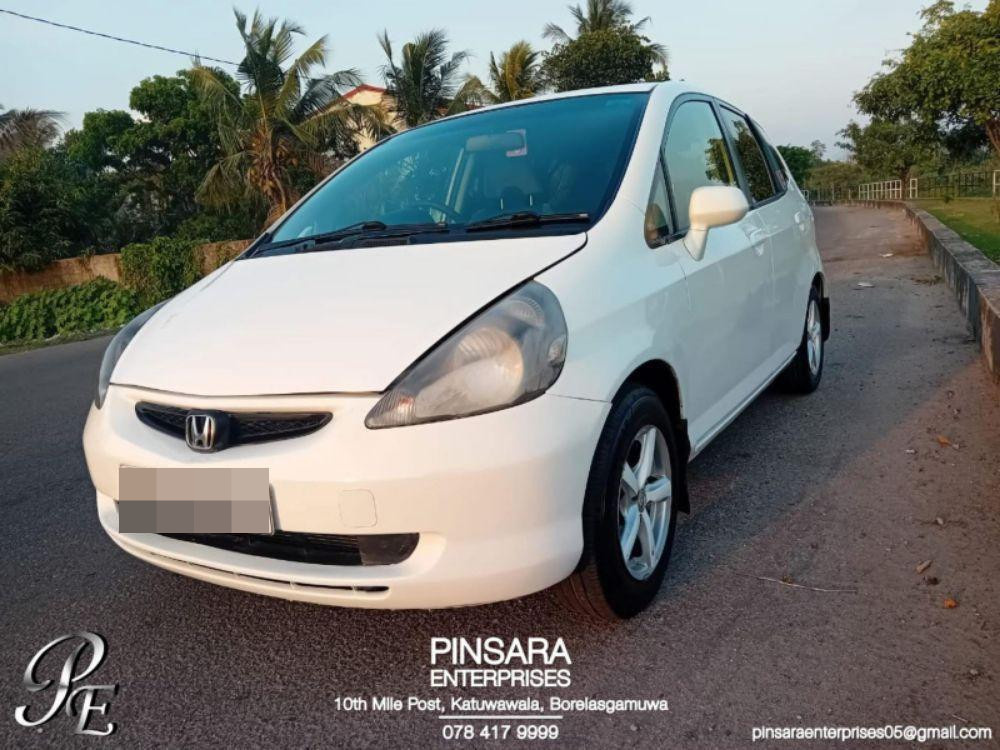 Honda Fit 2003 - பயன்படுத்தப்பட்டது கார் sale in Sri Lanka - patpat.lk