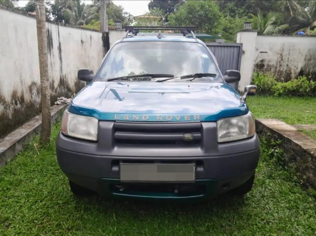 Land Rover Freelander 2000 - பயன்படுத்தப்பட்டது SUV sale in Sri Lanka - patpat.lk