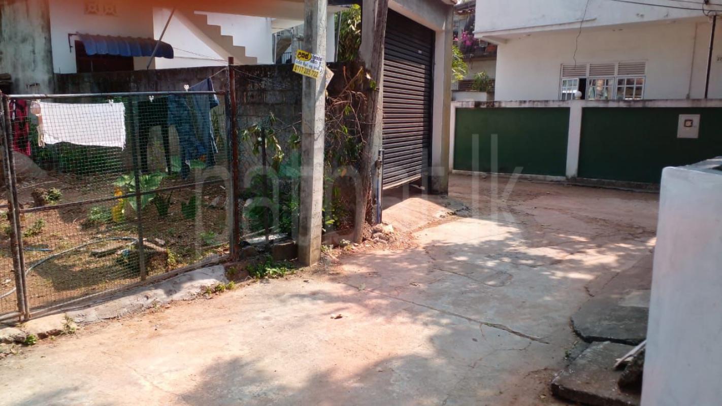 Advertisement image 3