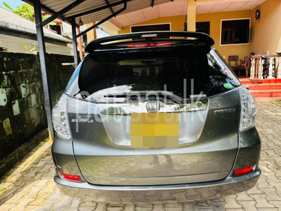 Advertisement image 3