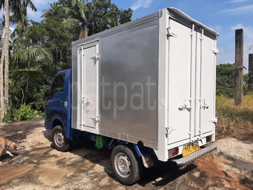 Advertisement image 4