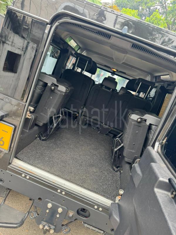Land Rover Defender 2014 - Used SUV sale in Sri Lanka - patpat.lk