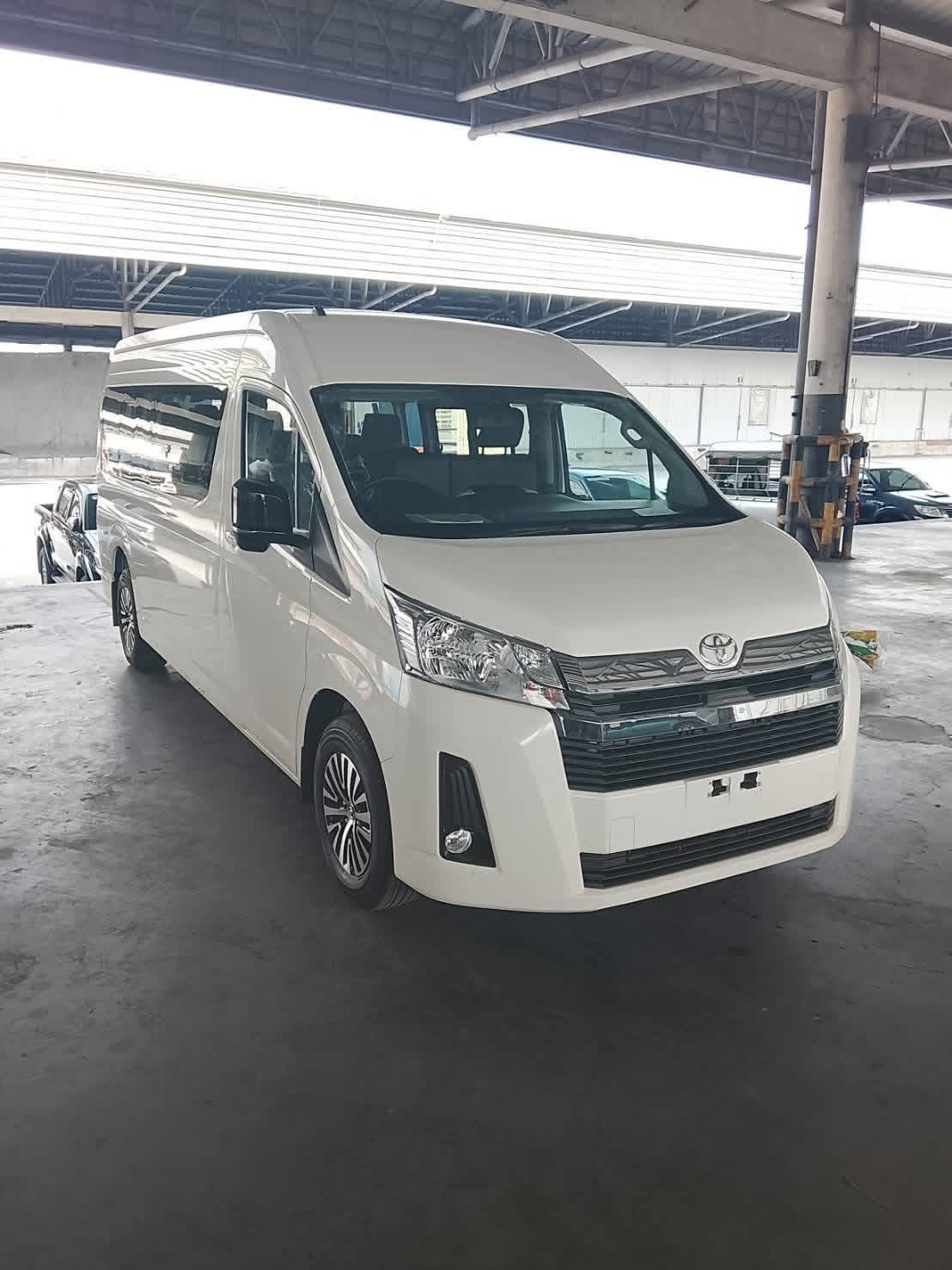 Toyota Commuter 2026 ads-image-1