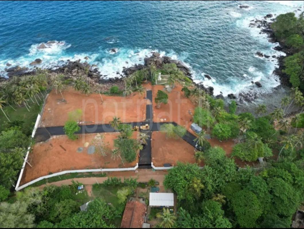 Residential Land for Sale in Devinuwara (Dondra)