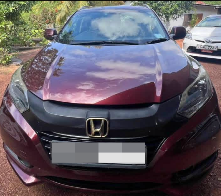 Honda Vezel 2015 - Used SUV sale in Sri Lanka - patpat.lk