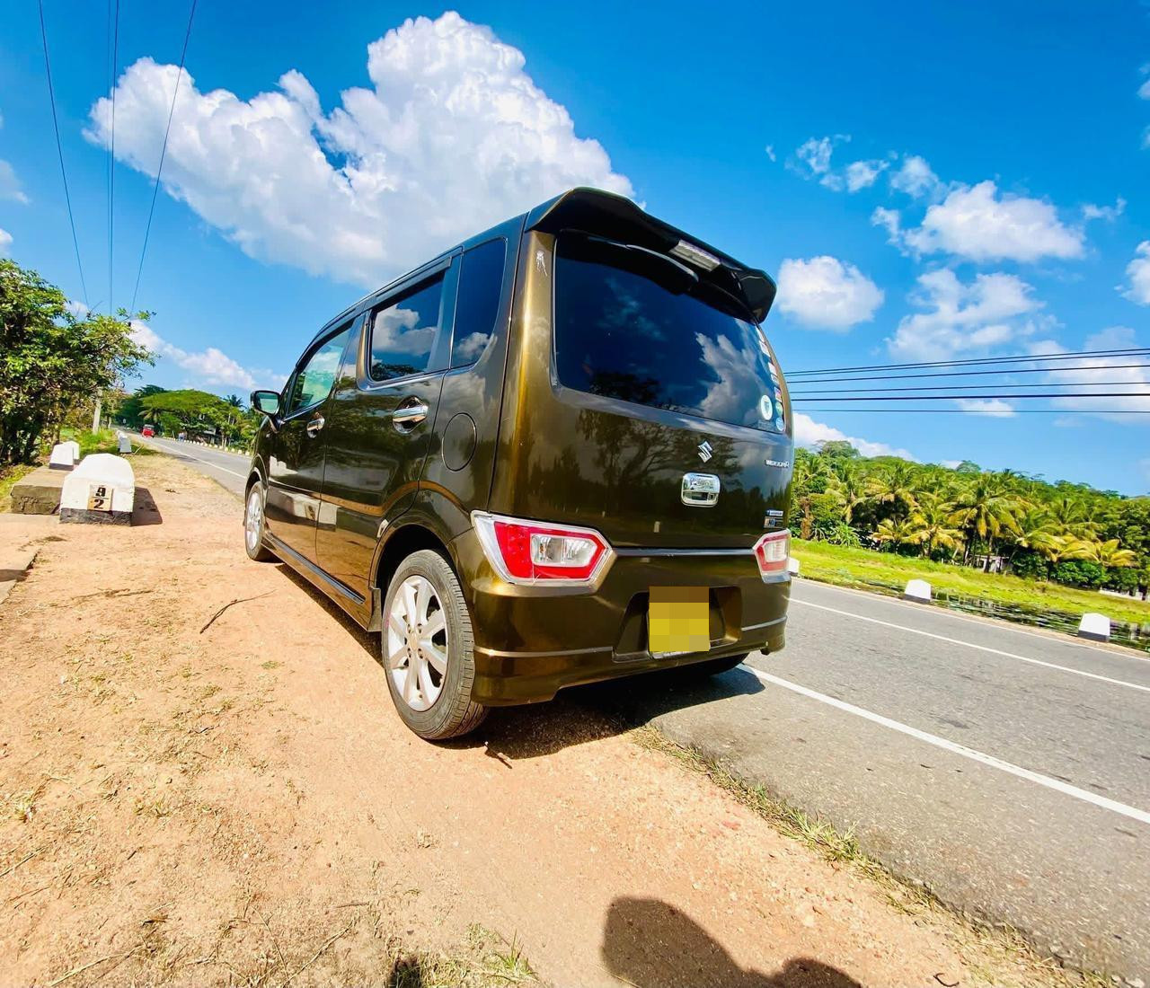 Suzuki Wagon R 2017 - பயன்படுத்தப்பட்டது கார் sale in Sri Lanka - patpat.lk