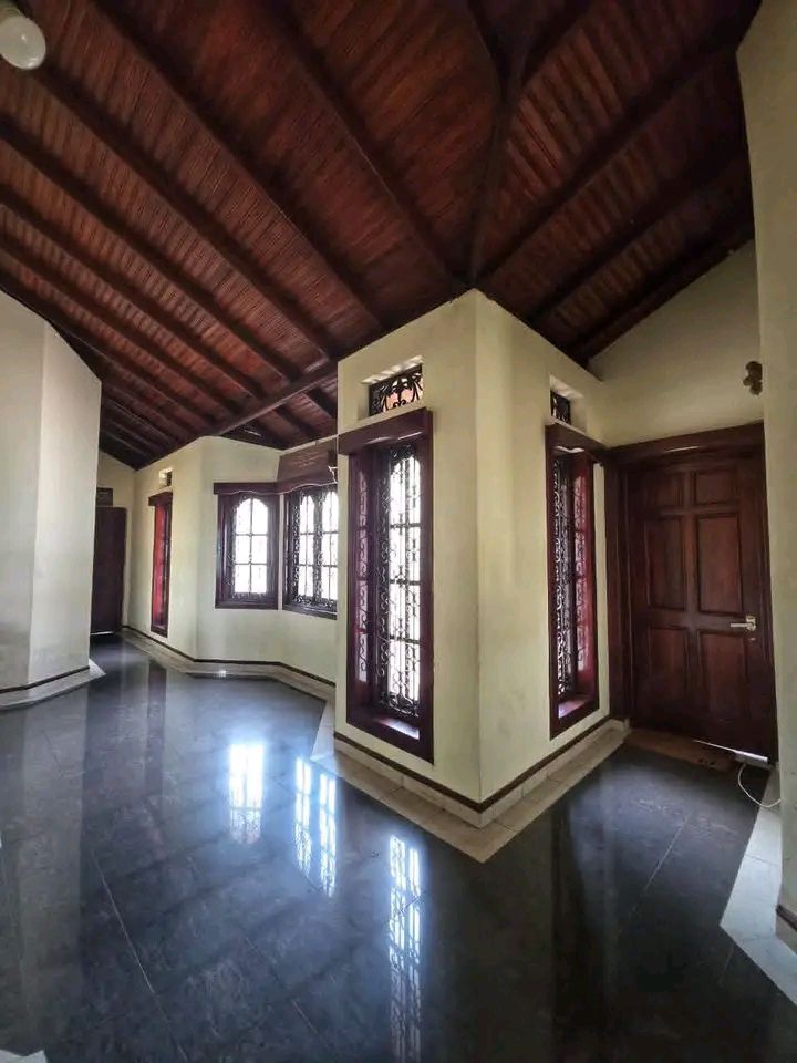 House for Sale in Wellawatta (Colombo 06)