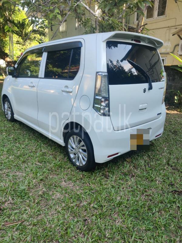 Advertisement image 1