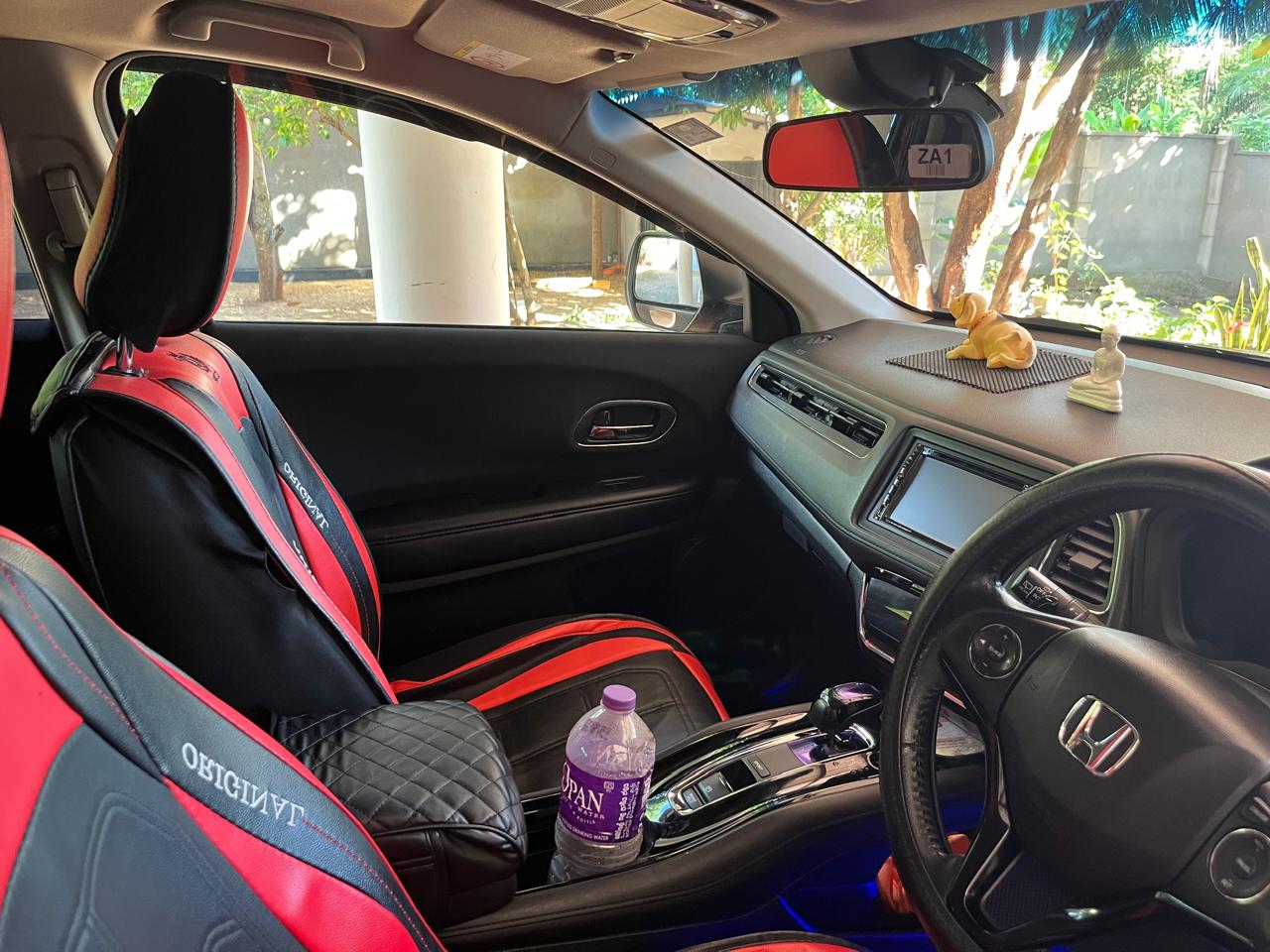 Honda Vezel 2014 - பயன்படுத்தப்பட்டது SUV sale in Sri Lanka - patpat.lk