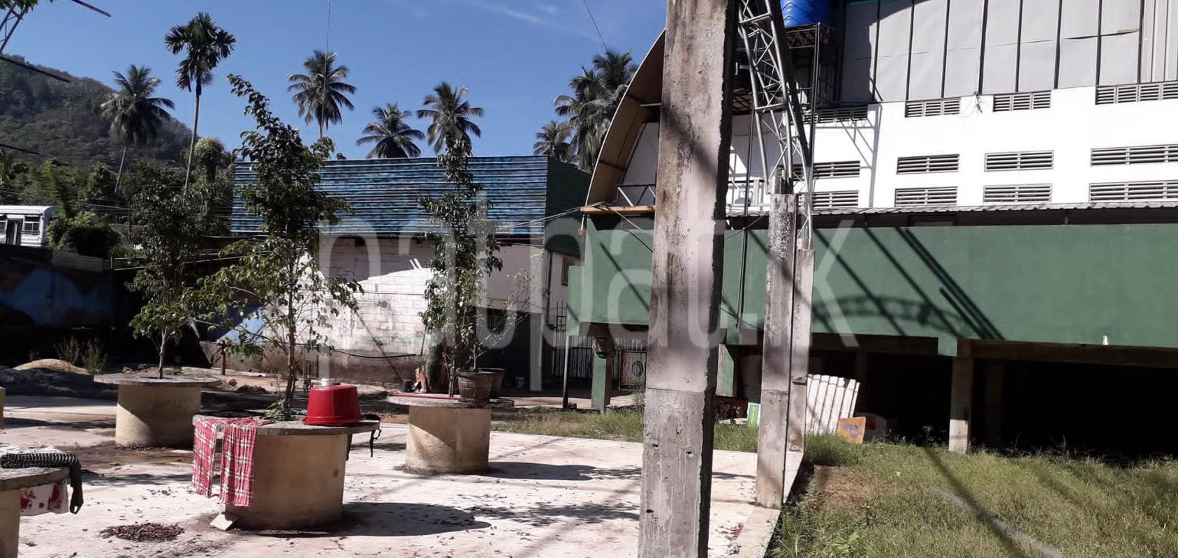 Commercial Land for Sale in Avissawella