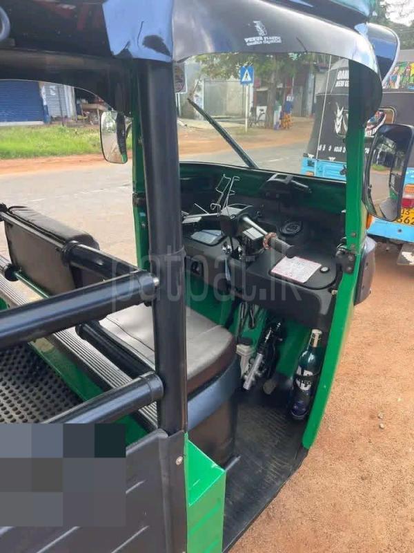 Bajaj 4 stroke 2019 - භාවිතා කරන ලද ත්‍රිරෝද රථය sale in Sri Lanka - patpat.lk