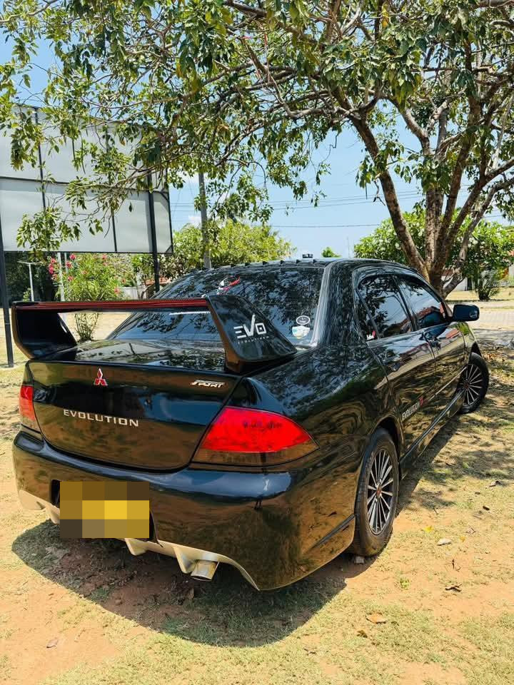 Mitsubishi Lancer 2004 - Used Car sale in Sri Lanka - patpat.lk