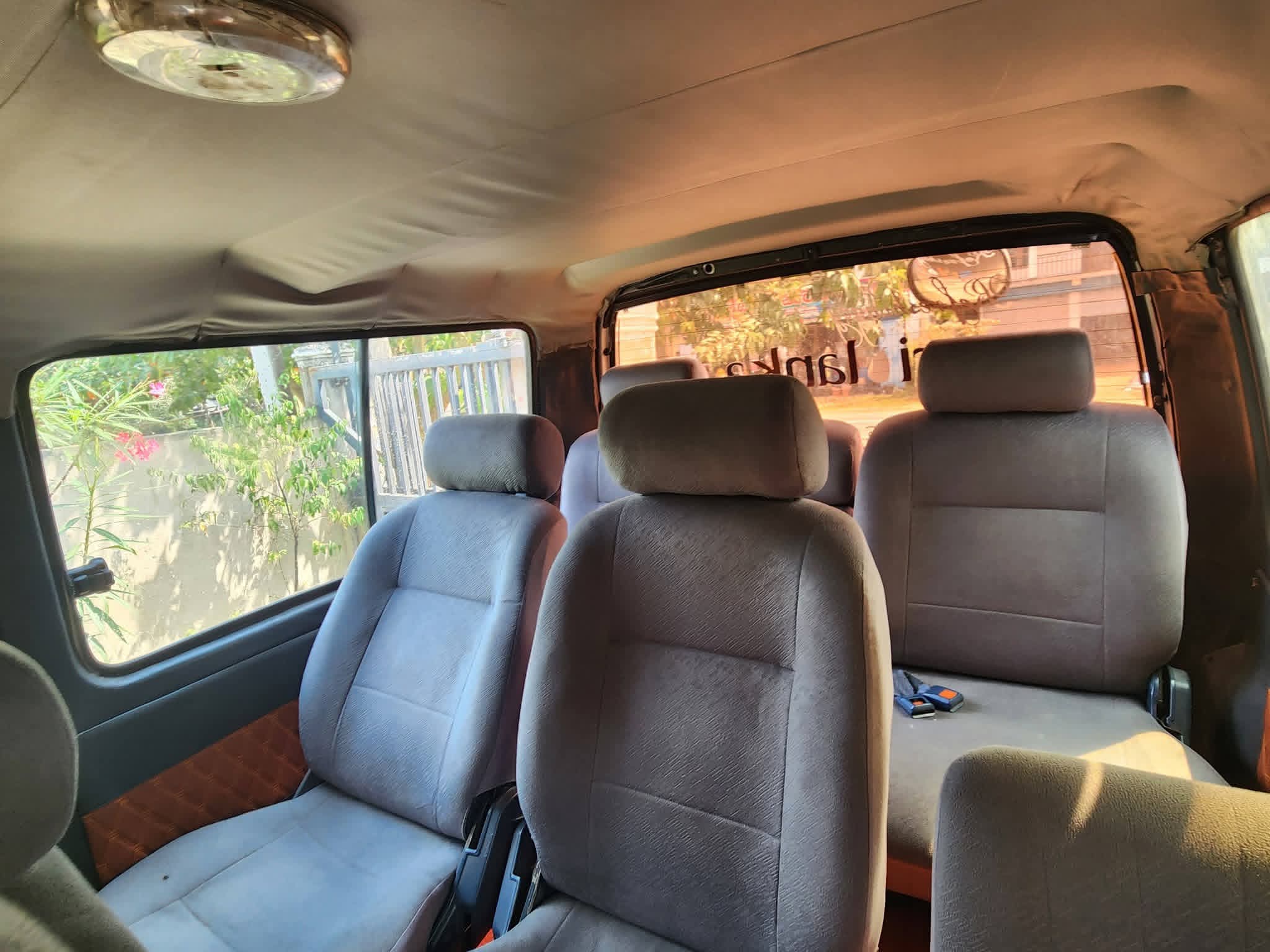 Toyota LH113 1994 - Used Van sale in Sri Lanka - patpat.lk