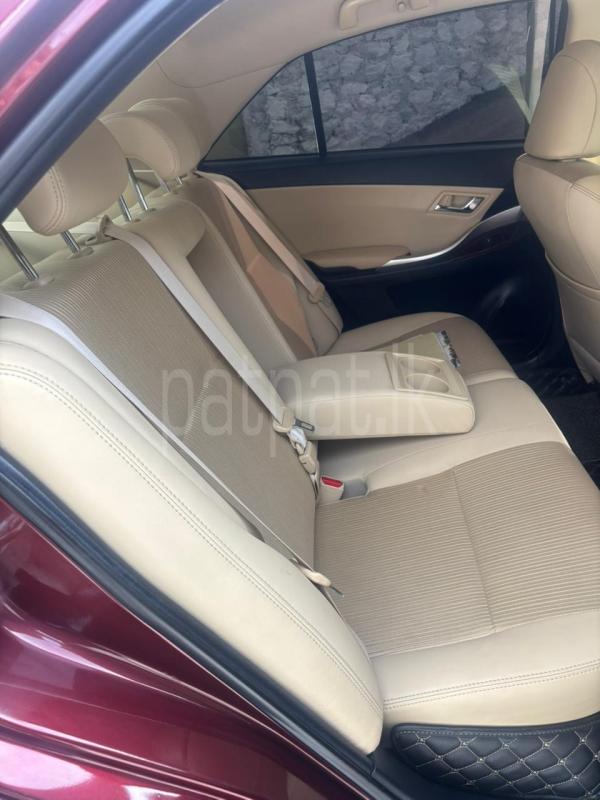 Toyota Premio 2017 - பயன்படுத்தப்பட்டது கார் sale in Sri Lanka - patpat.lk