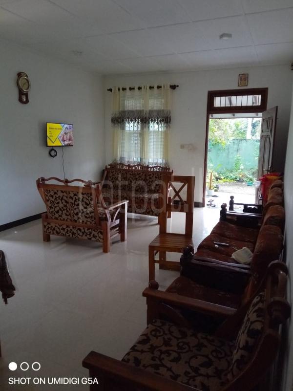 House for Sale in Kahathuduwa