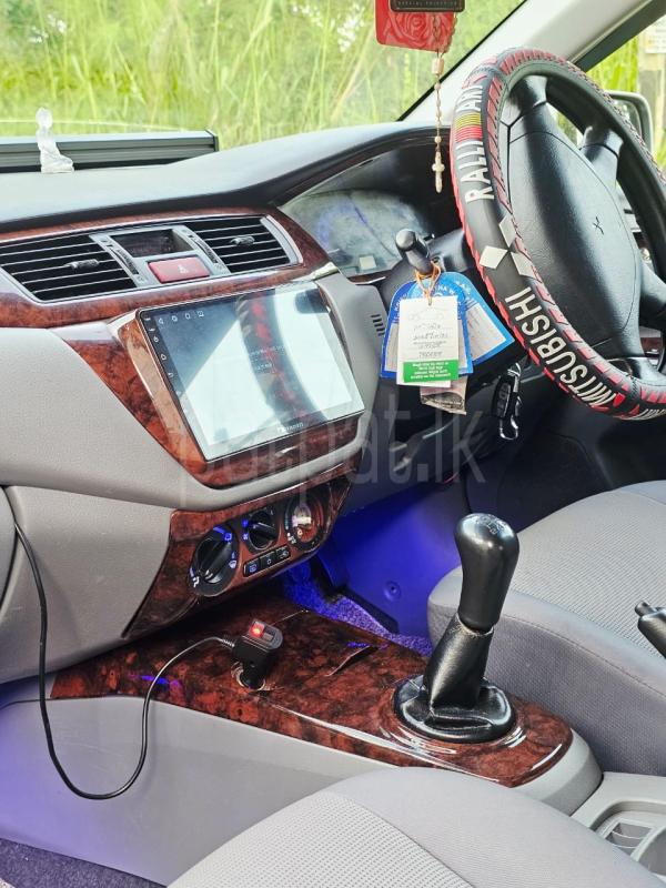 Advertisement image 4