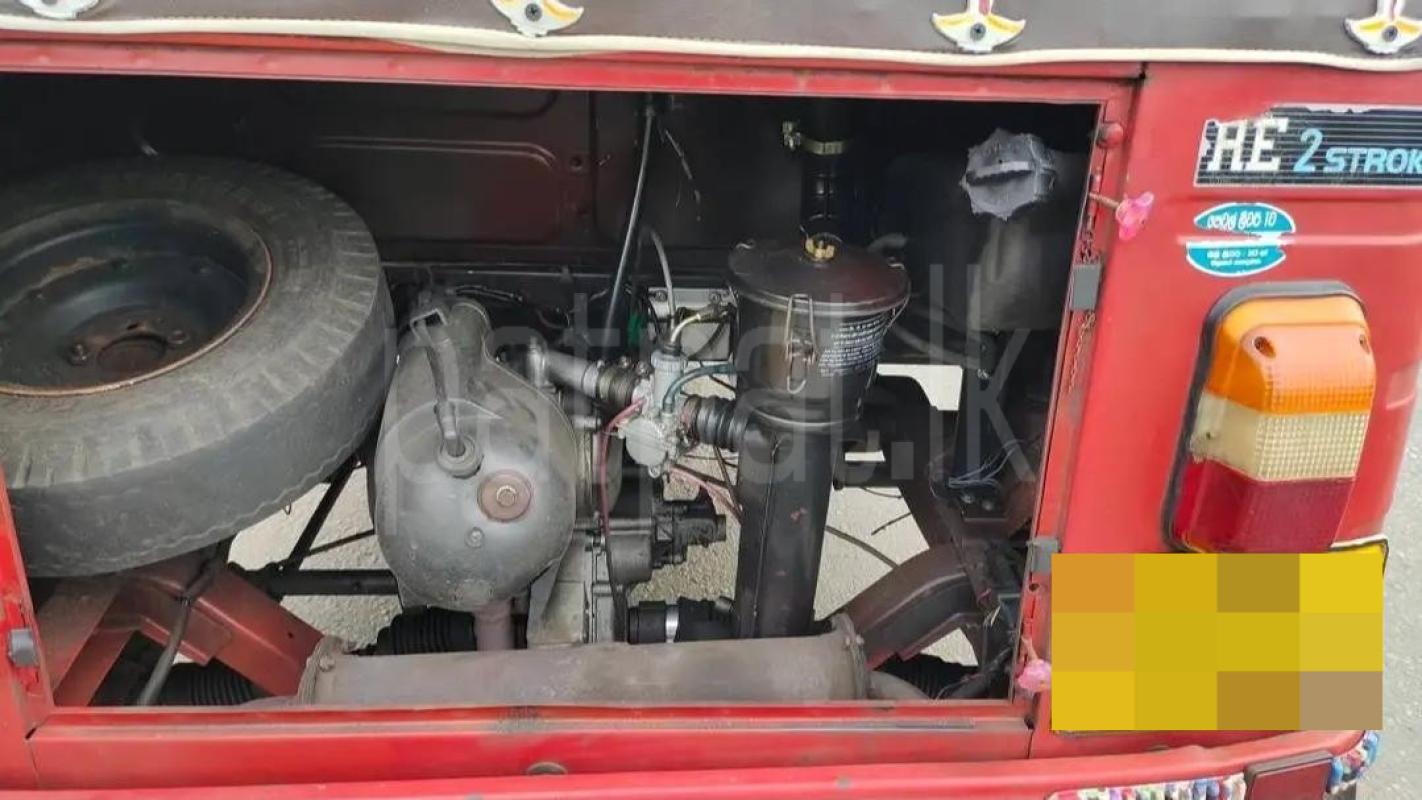 Bajaj Three Wheel 2006 - பயன்படுத்தப்பட்டது முச்சக்கர வண்டி sale in Sri Lanka - patpat.lk