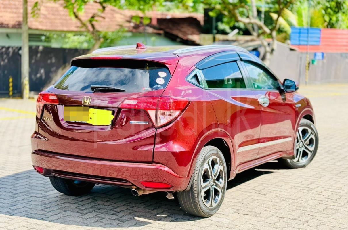 Honda Vezel 2014 - Used SUV sale in Sri Lanka - patpat.lk