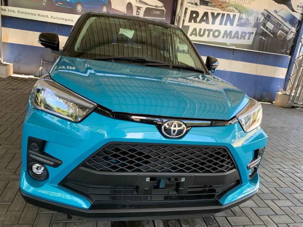Toyota Raize 2023 - අලුත් SUV රථය sale in Sri Lanka - patpat.lk