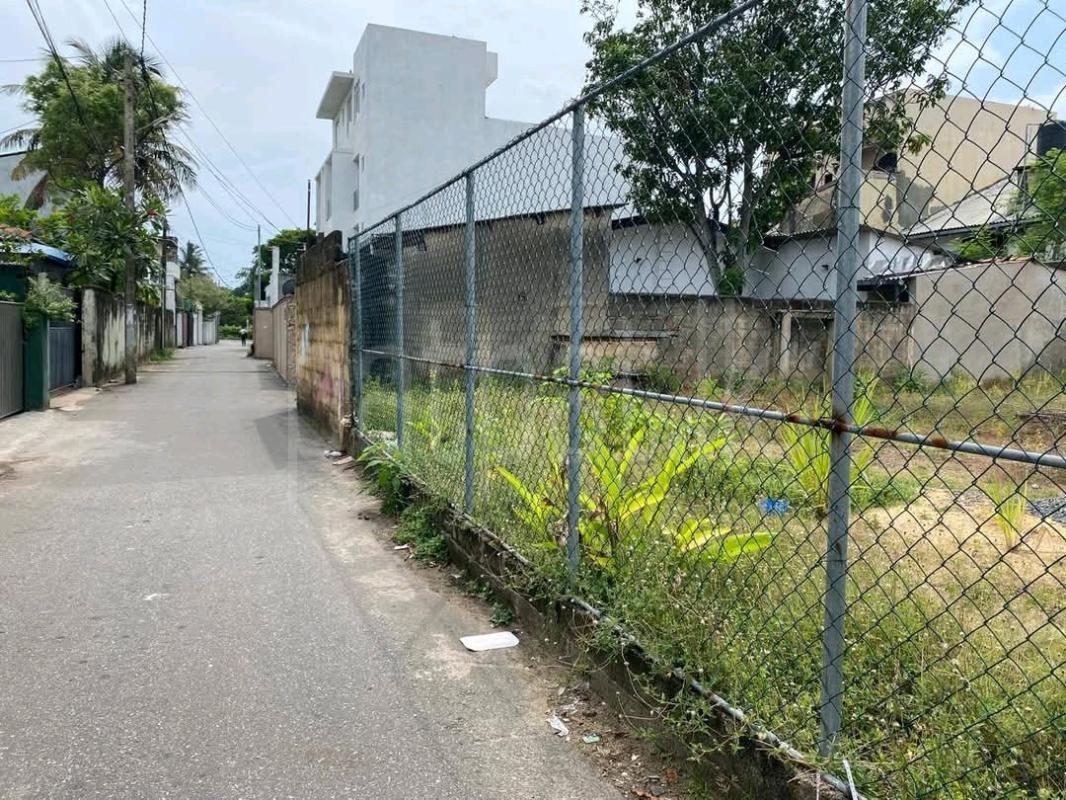 Commercial Land for Sale in Dehiwala ads-image-1