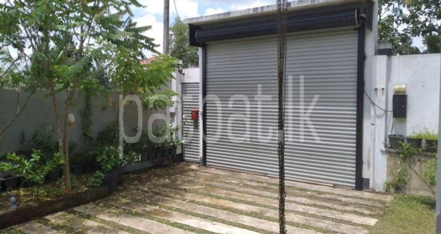 Advertisement image 4