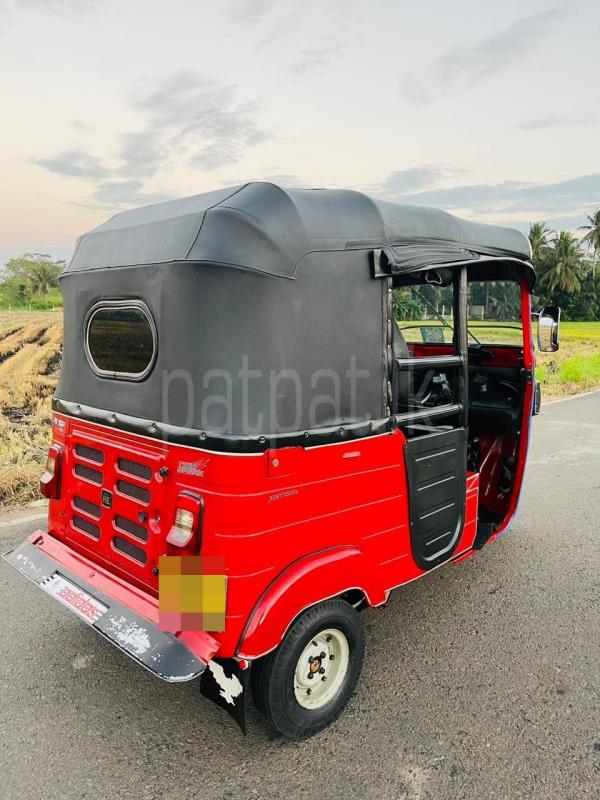 Bajaj Three Wheel 2017 - Used Three wheeler sale in Sri Lanka - patpat.lk