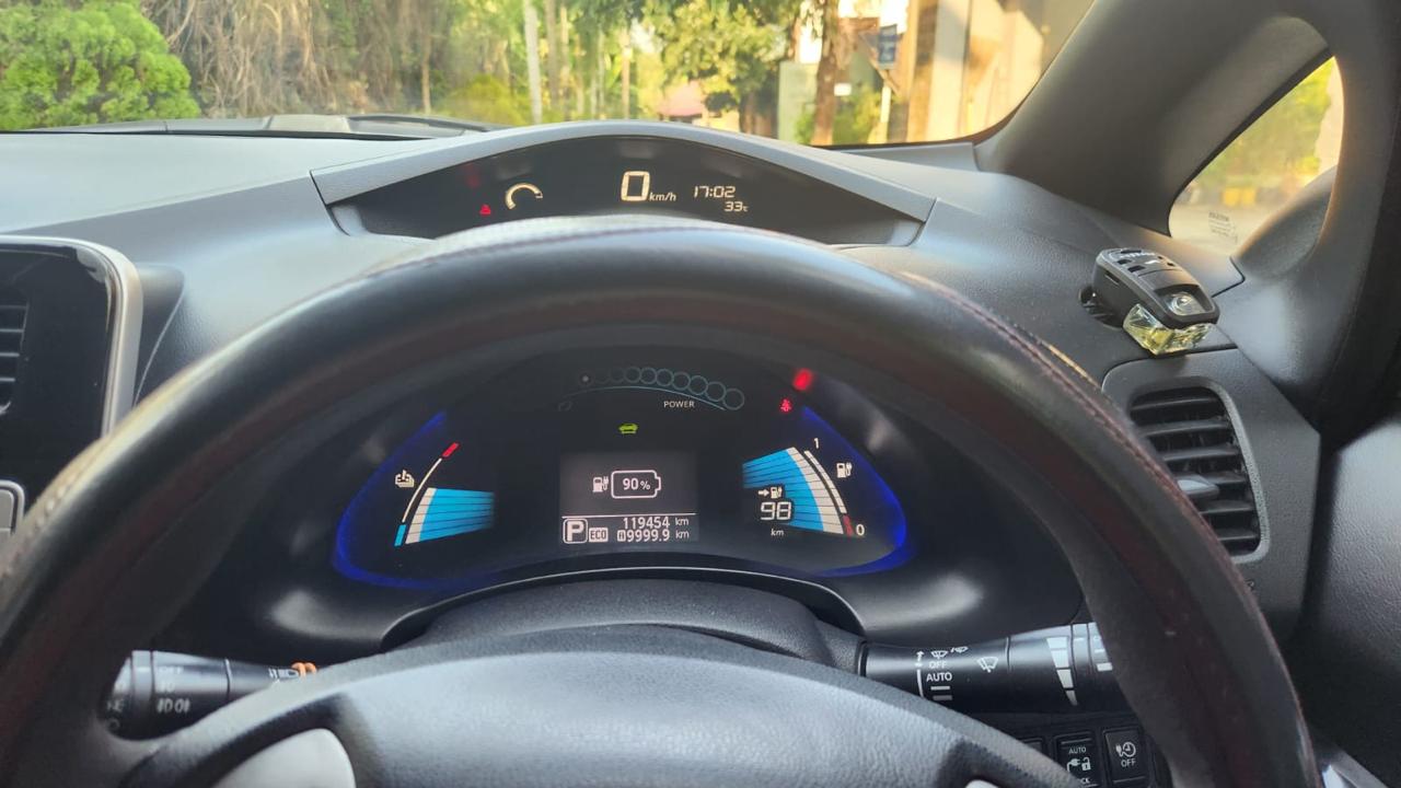 Nissan Leaf 2014 - Used Car sale in Sri Lanka - patpat.lk