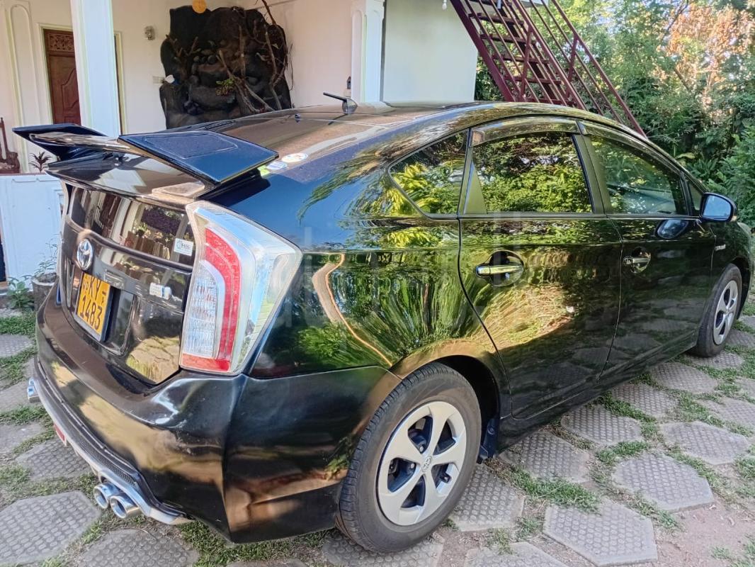 Toyota Prius 2013 - பயன்படுத்தப்பட்டது கார் sale in Sri Lanka - patpat.lk