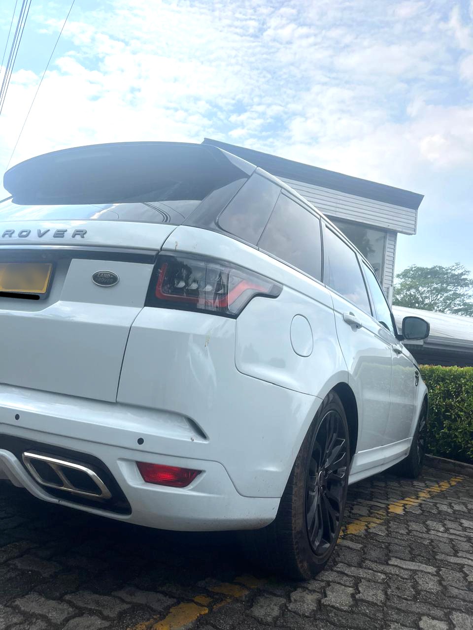 Land Rover Range Rover 2016 - பயன்படுத்தப்பட்டது SUV sale in Sri Lanka - patpat.lk