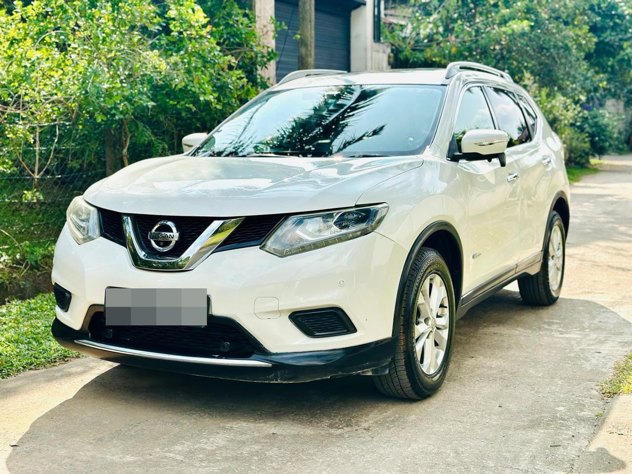 Nissan X Trail 2015 ads-image-1