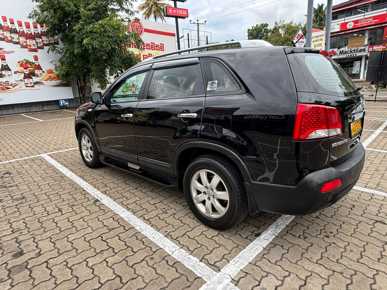 KIA Sorento 2012 - பயன்படுத்தப்பட்டது SUV sale in Sri Lanka - patpat.lk