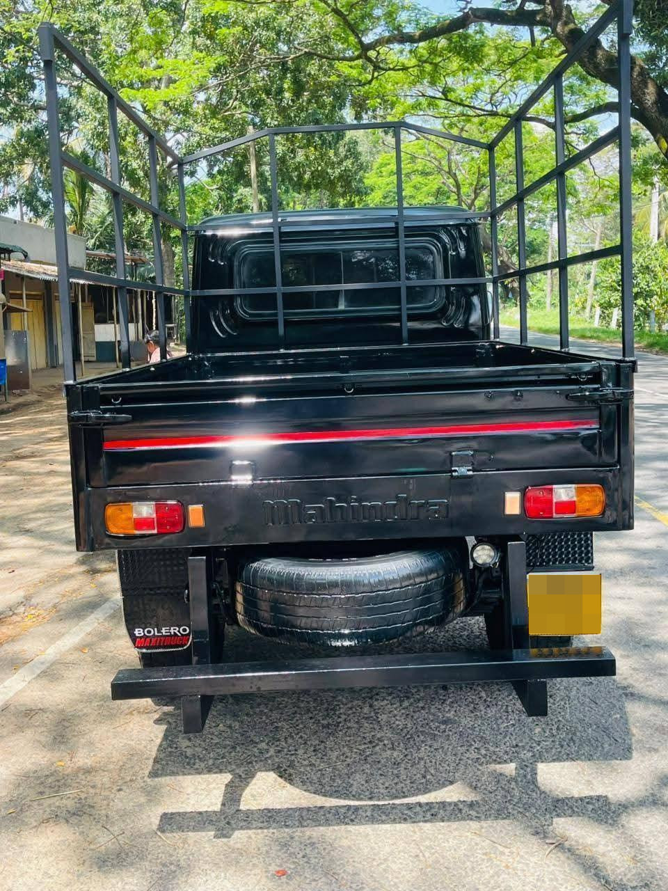 Mahindra Bolero 2016 - பயன்படுத்தப்பட்டது டிரக் sale in Sri Lanka - patpat.lk