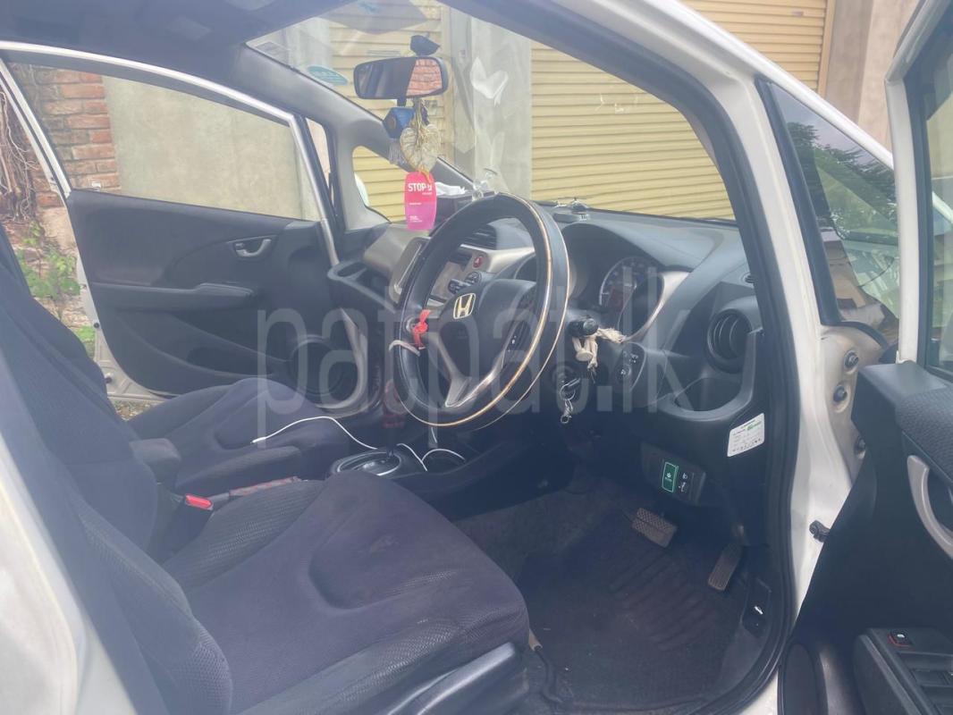 Advertisement image 6