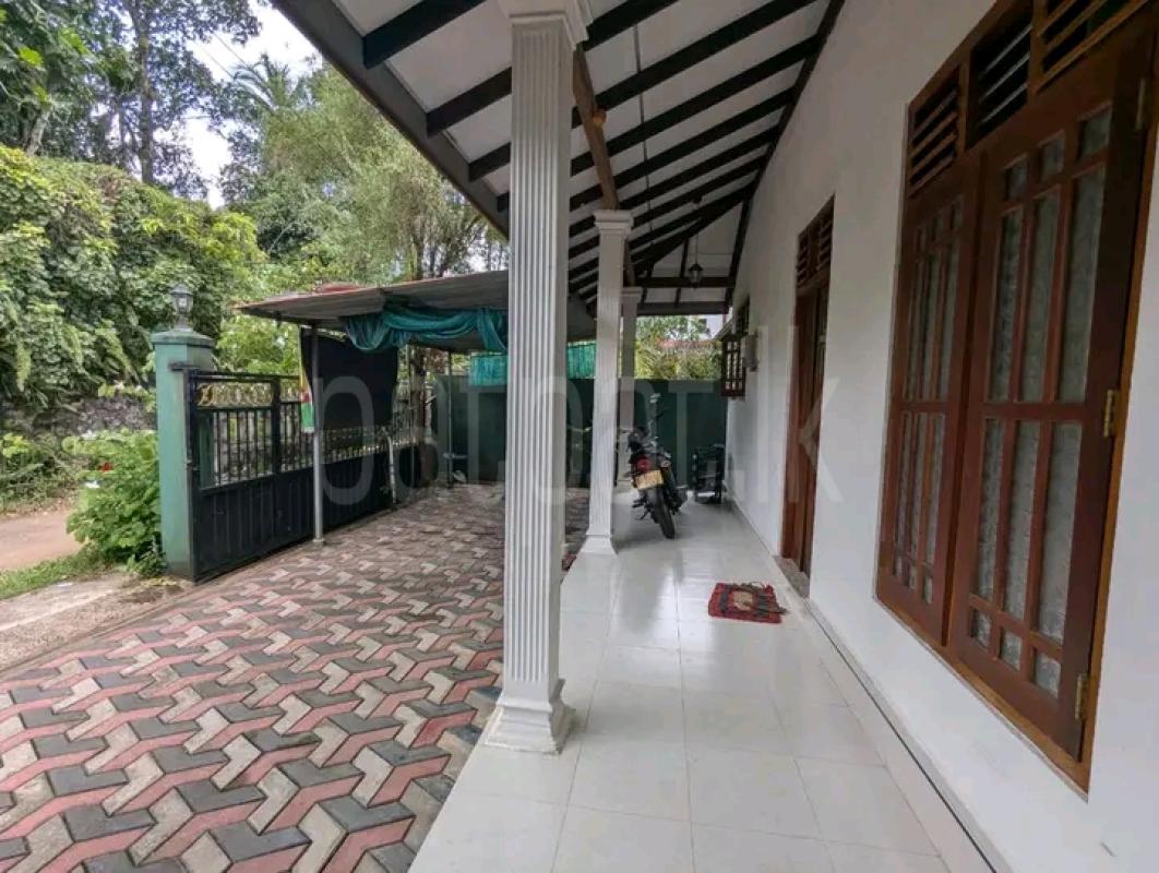 House for Sale in Hanwella